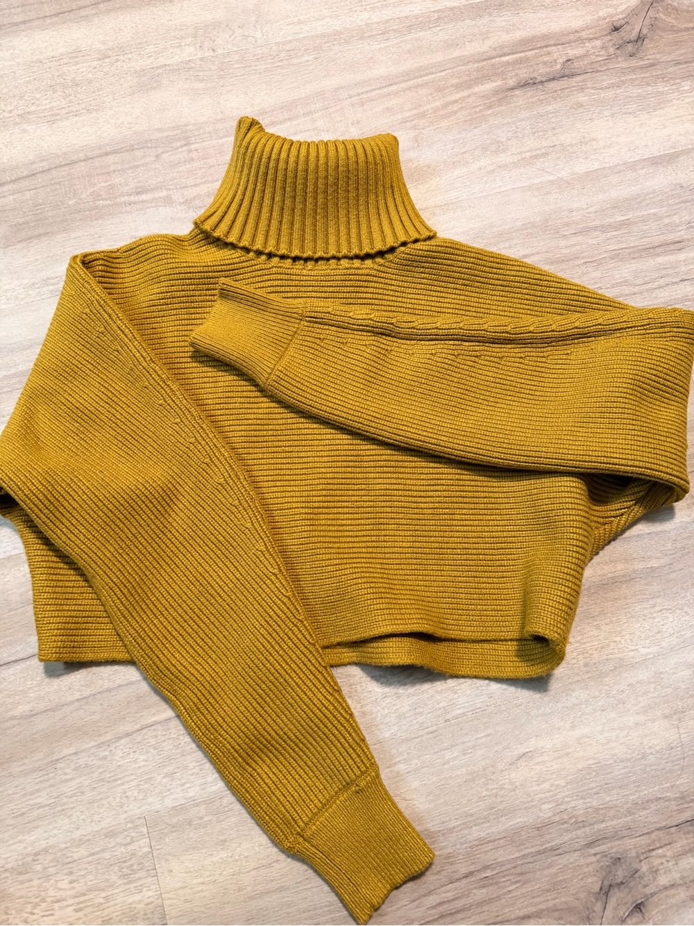 Cropped Ribbed Turtleneck Sweater in Mustard